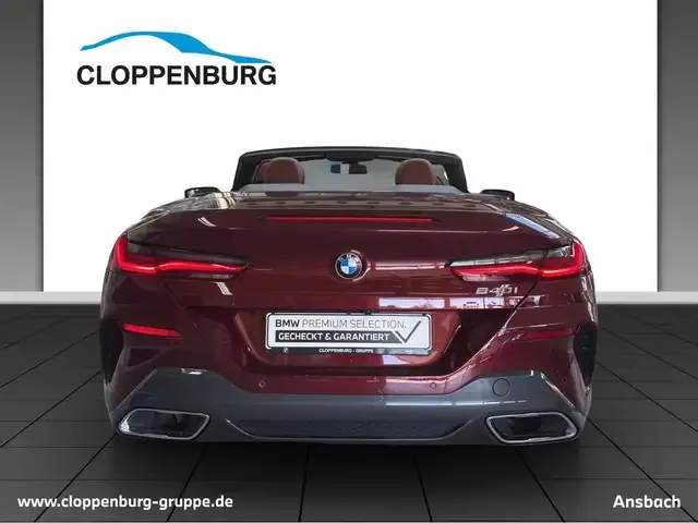 BMW 840