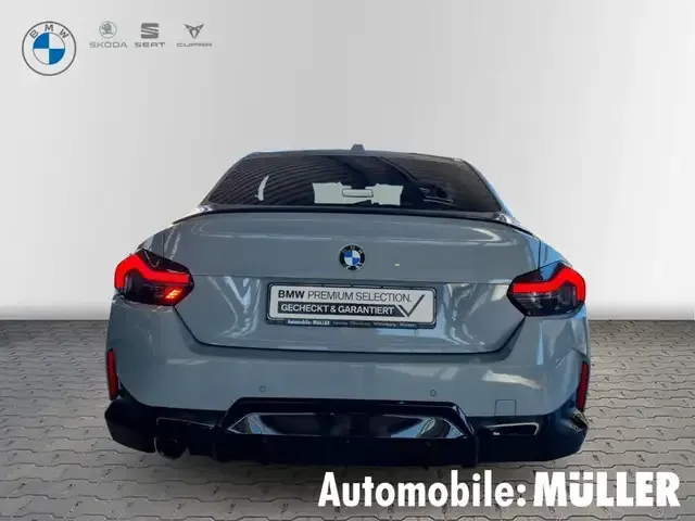 BMW 220