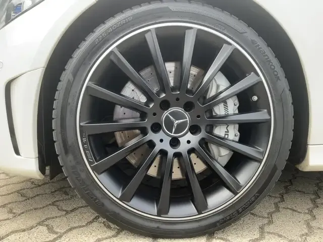 Mercedes-Benz C 43 AMG