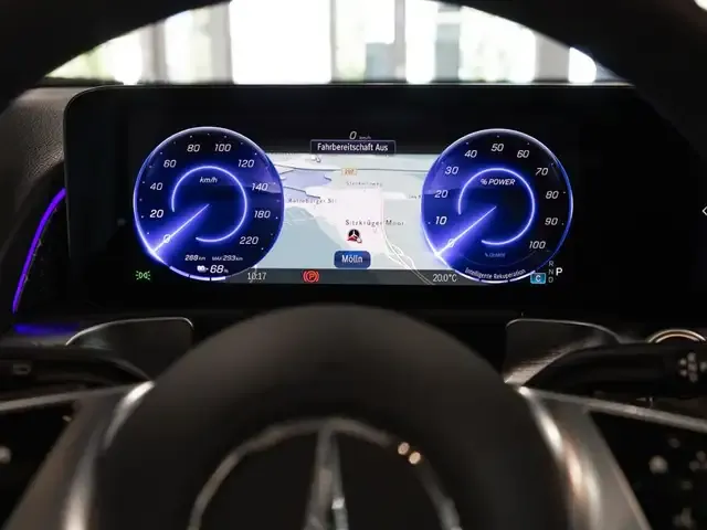 Mercedes-Benz EQB 300