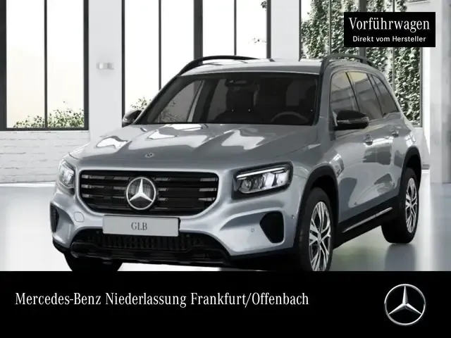 Mercedes-Benz GLB 200