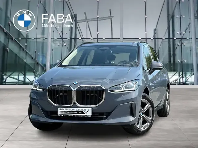 BMW 220