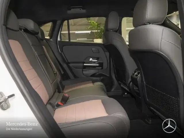 Mercedes-Benz EQA 350