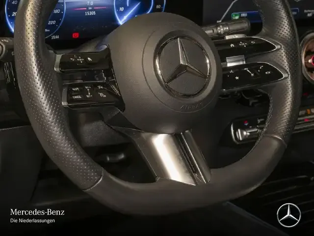 Mercedes-Benz EQA 350