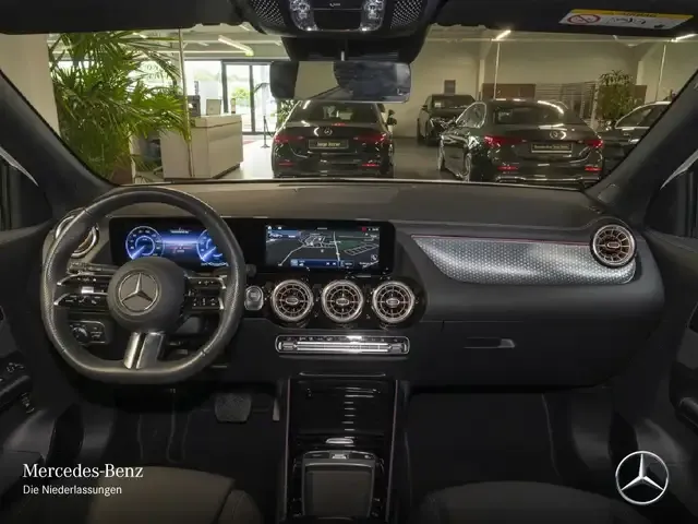 Mercedes-Benz EQA 350