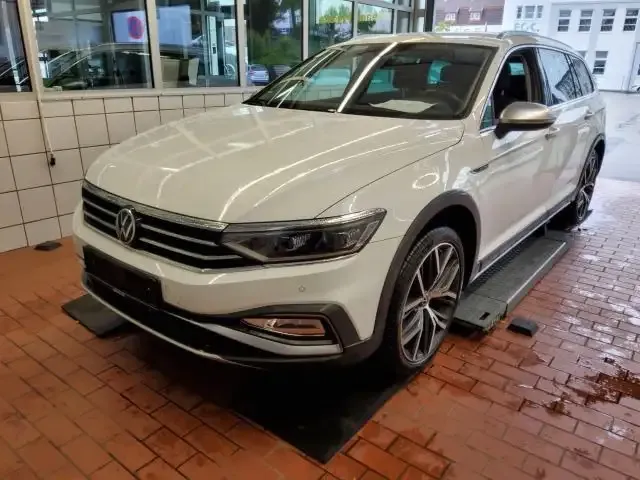 Volkswagen Passat Alltrack