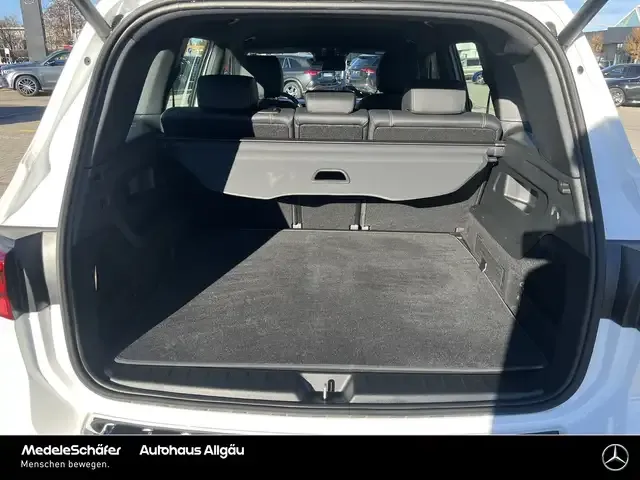 Mercedes-Benz EQB 300