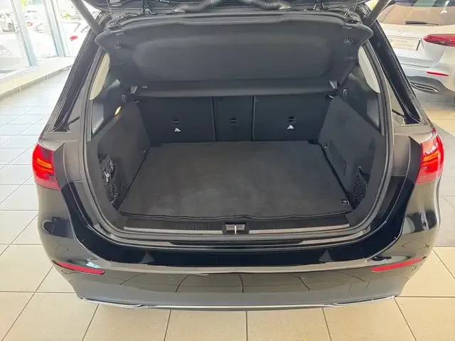 Mercedes-Benz B 220