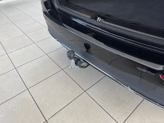 Mercedes-Benz B 220