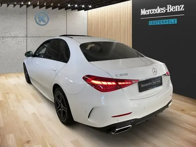Mercedes-Benz C 300