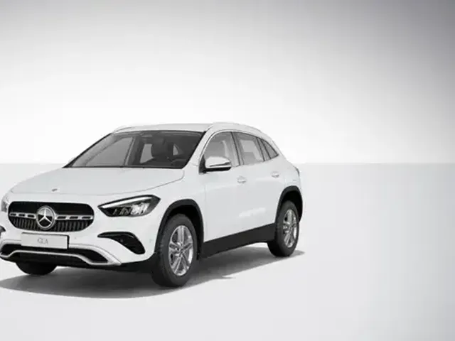 Mercedes-Benz GLA 220