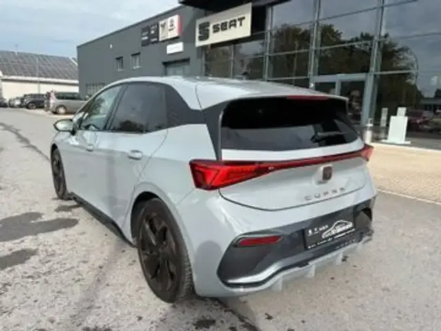 CUPRA Born