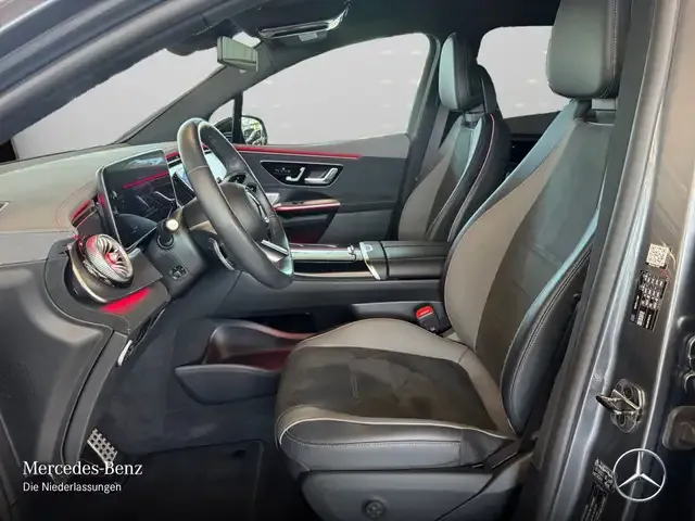 Mercedes-Benz EQE SUV