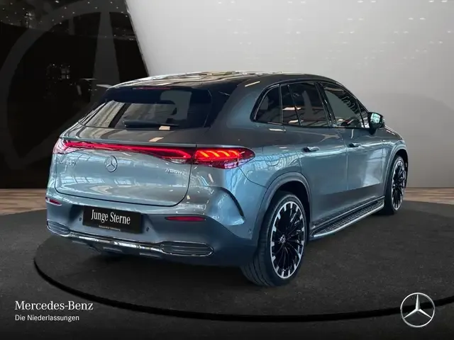 Mercedes-Benz EQE SUV