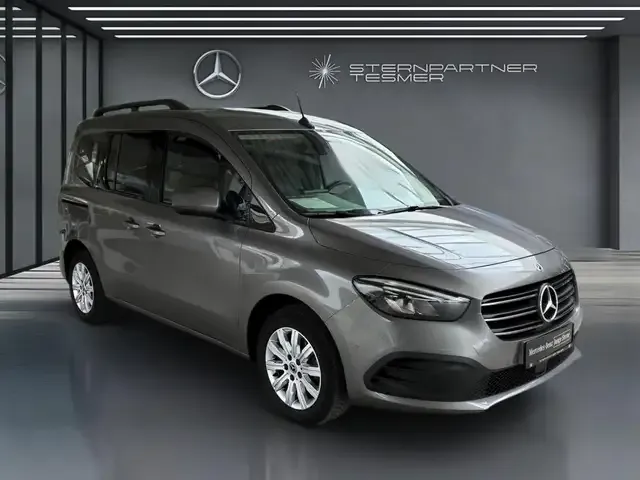 Mercedes-Benz T-Class