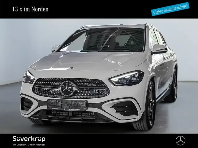 Mercedes-Benz GLA 200