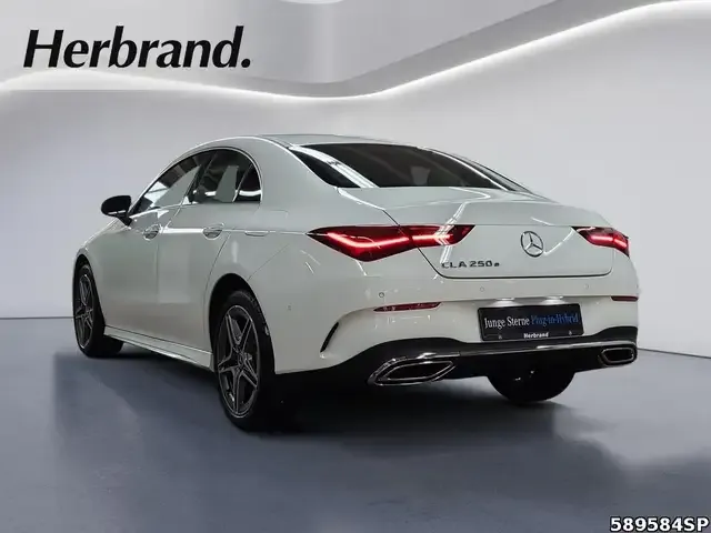 Mercedes-Benz CLA 250