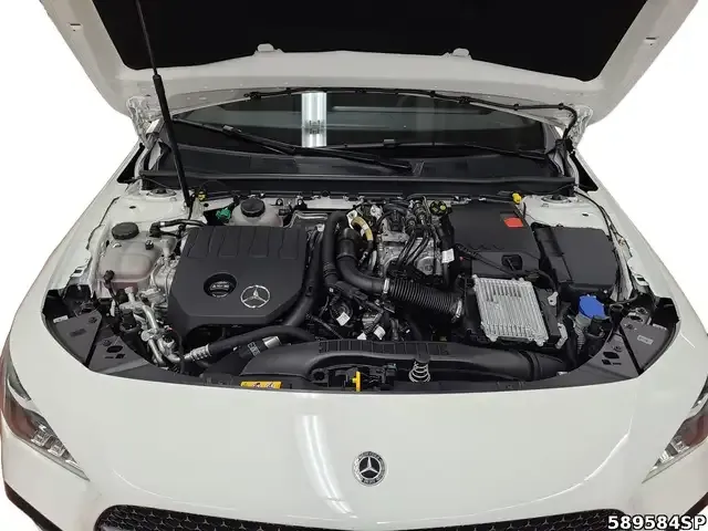 Mercedes-Benz CLA 250