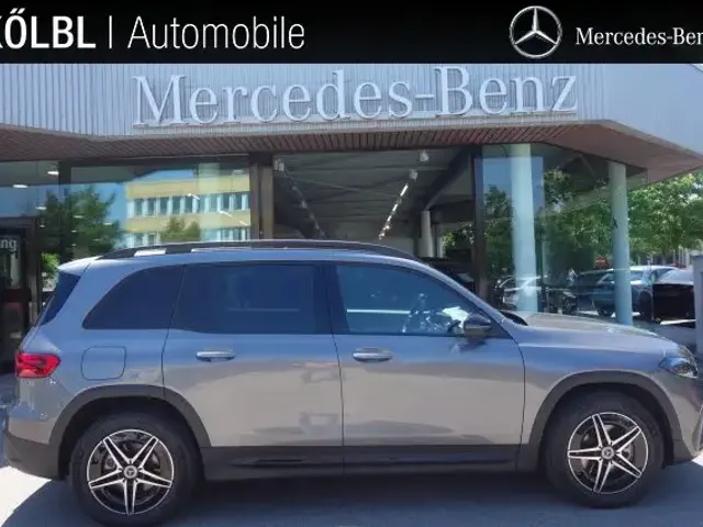 Mercedes-Benz EQB 250