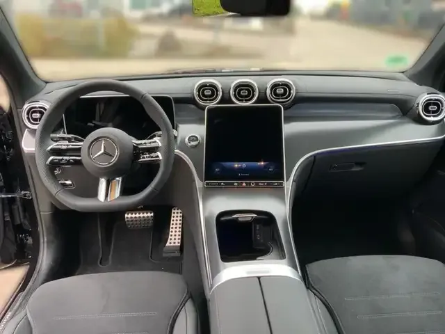 Mercedes-Benz GLC 220