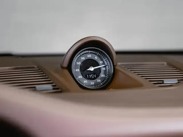 Porsche 992