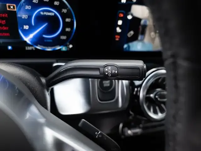 Mercedes-Benz EQB 250