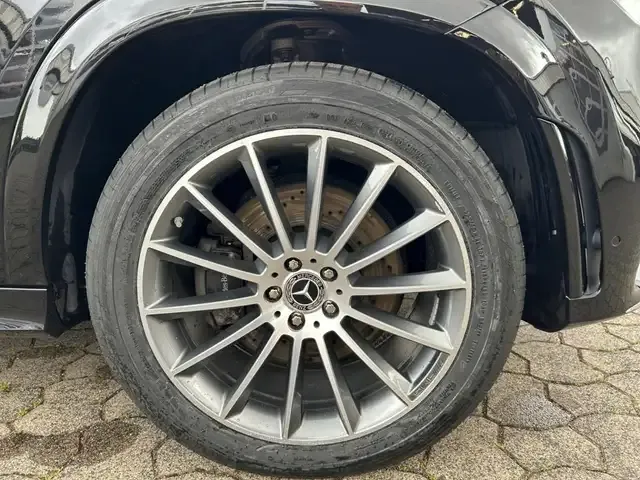 Mercedes-Benz GLE 400