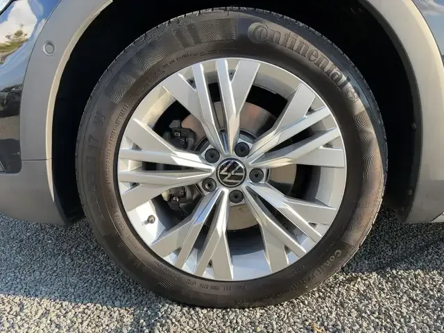 Volkswagen Passat Alltrack