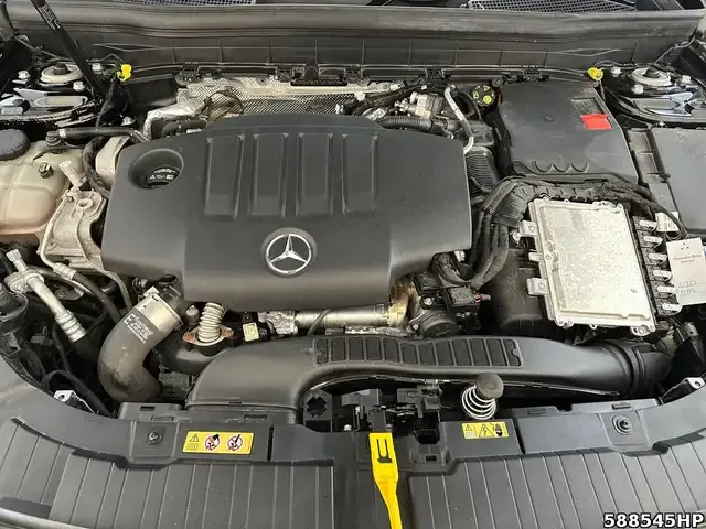 Mercedes-Benz GLB 200