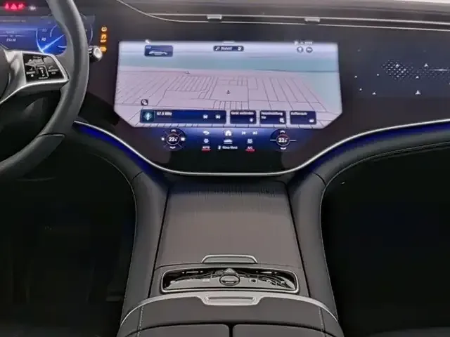 Mercedes-Benz EQE 300