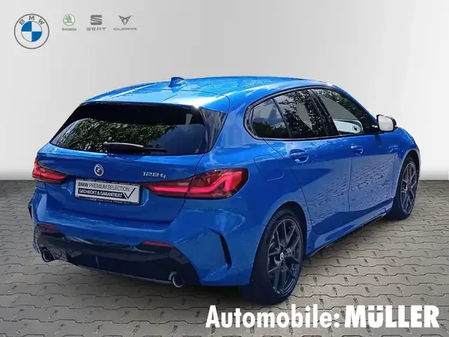 BMW 128