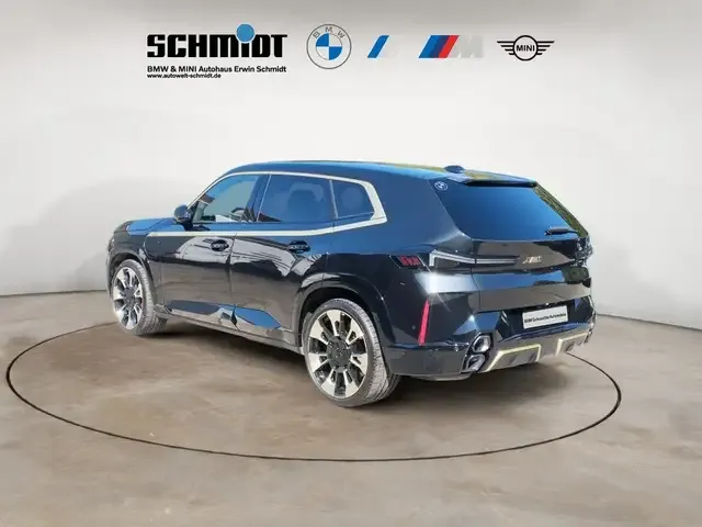 BMW XM