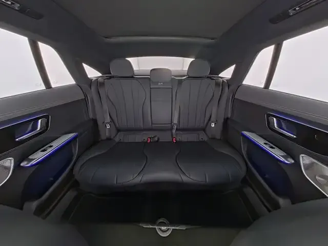 Mercedes-Benz EQE 350