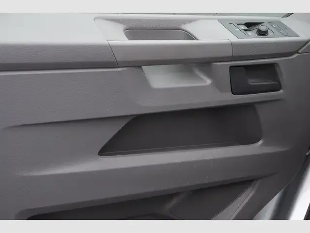 Volkswagen T6.1 Caravelle
