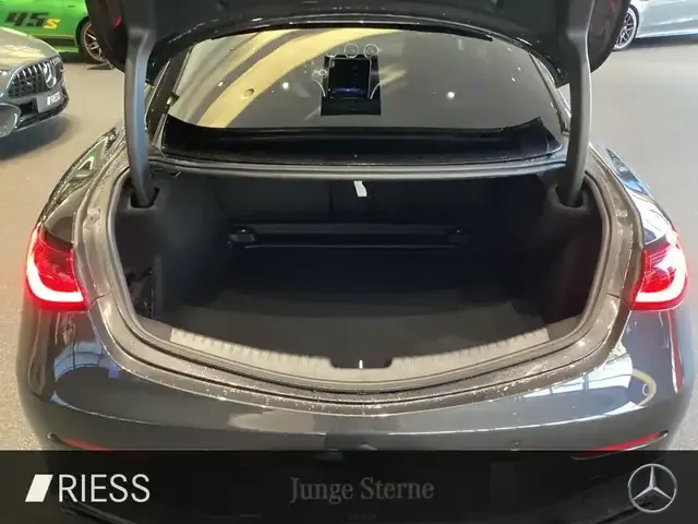 Mercedes-Benz CLE 220