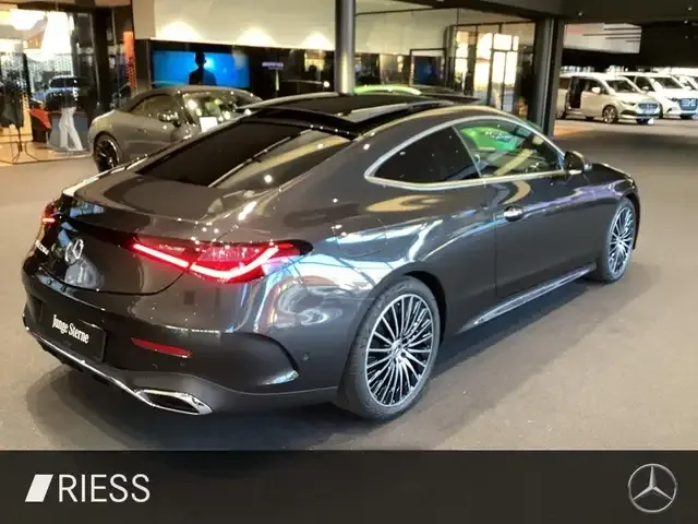 Mercedes-Benz CLE 220