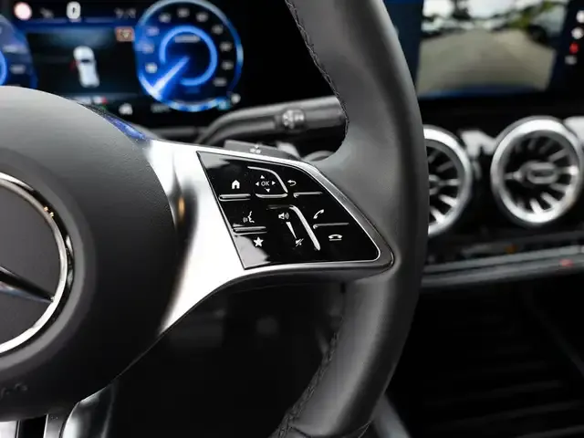 Mercedes-Benz EQA 350