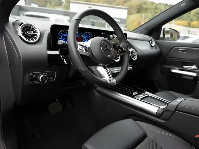 Mercedes-Benz EQA 350