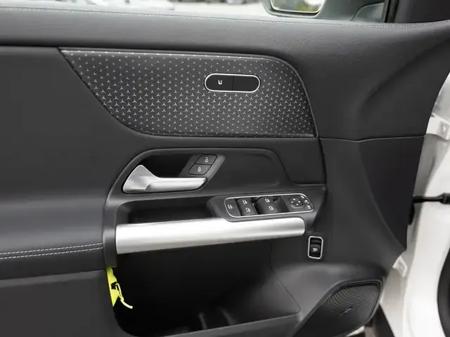 Mercedes-Benz EQA 350