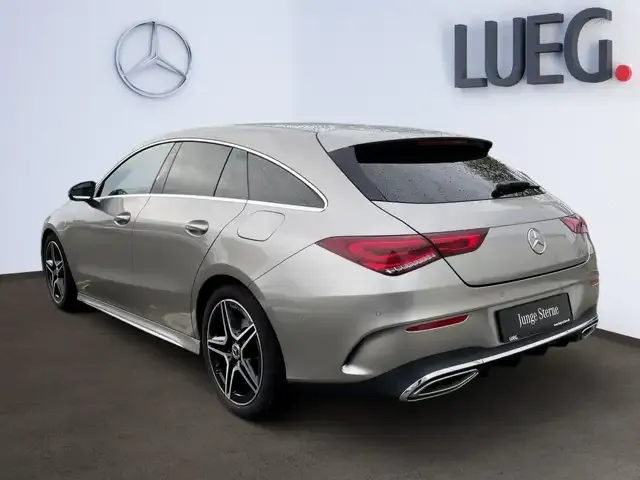 Mercedes-Benz CLA 200