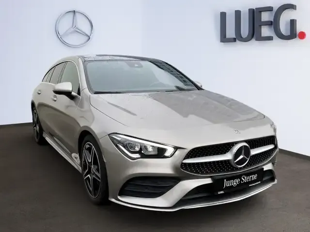 Mercedes-Benz CLA 200