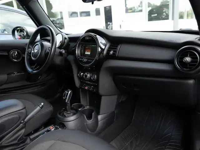 MINI One