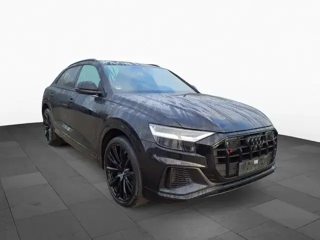Audi SQ8