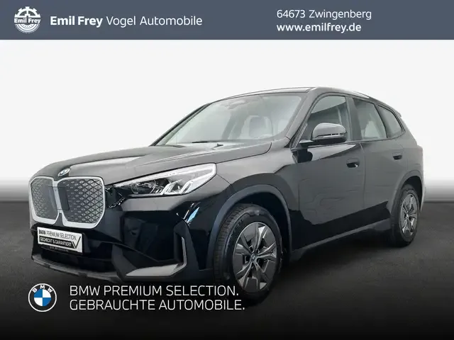 BMW iX1