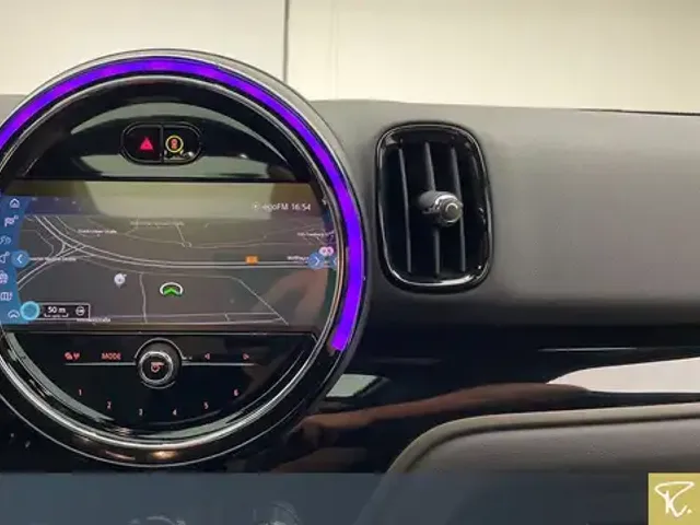 MINI Cooper SE Countryman