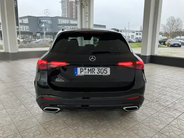 Mercedes-Benz GLC 220
