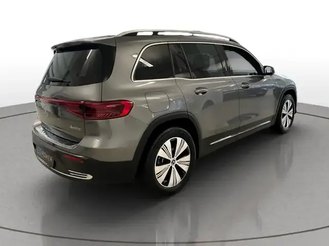 Mercedes-Benz EQB 300