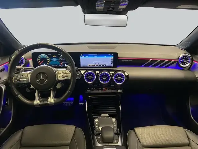 Mercedes-Benz A 35 AMG