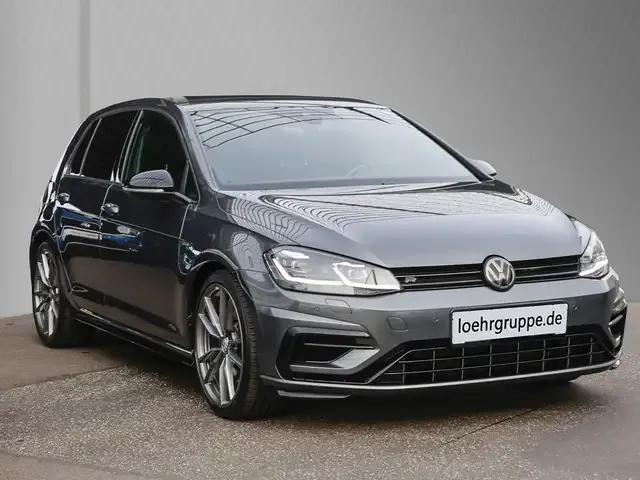 Volkswagen Golf R