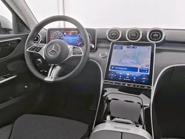 Mercedes-Benz C 220